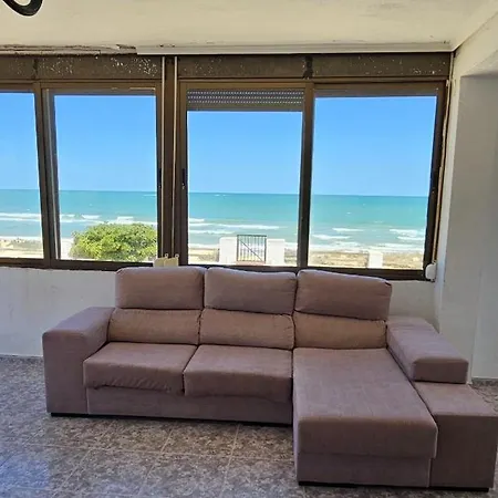 Vacansis Illa Planta 1 *